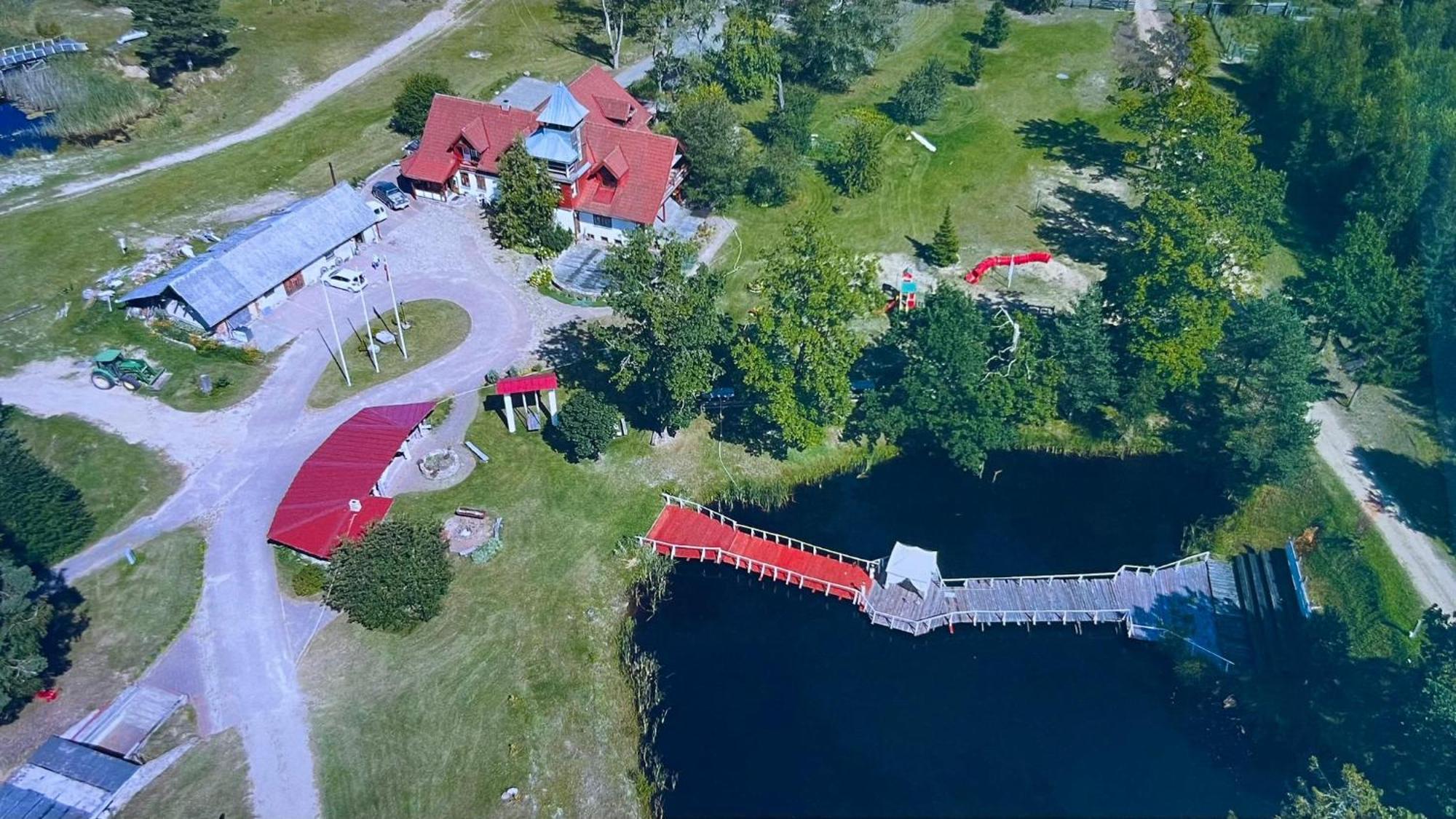 Hotel Pilskalni Ivande Zewnętrze zdjęcie