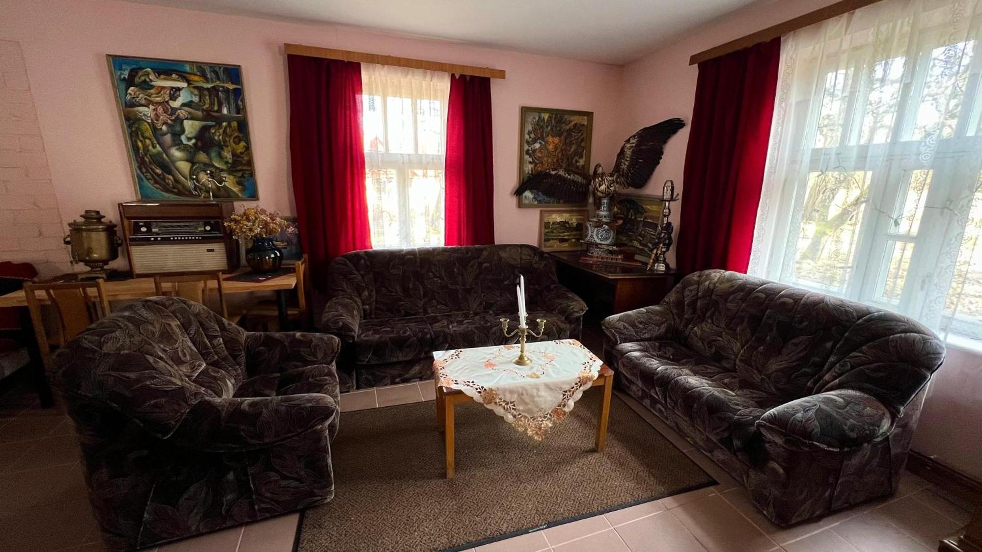 Hotel Pilskalni Ivande Zewnętrze zdjęcie